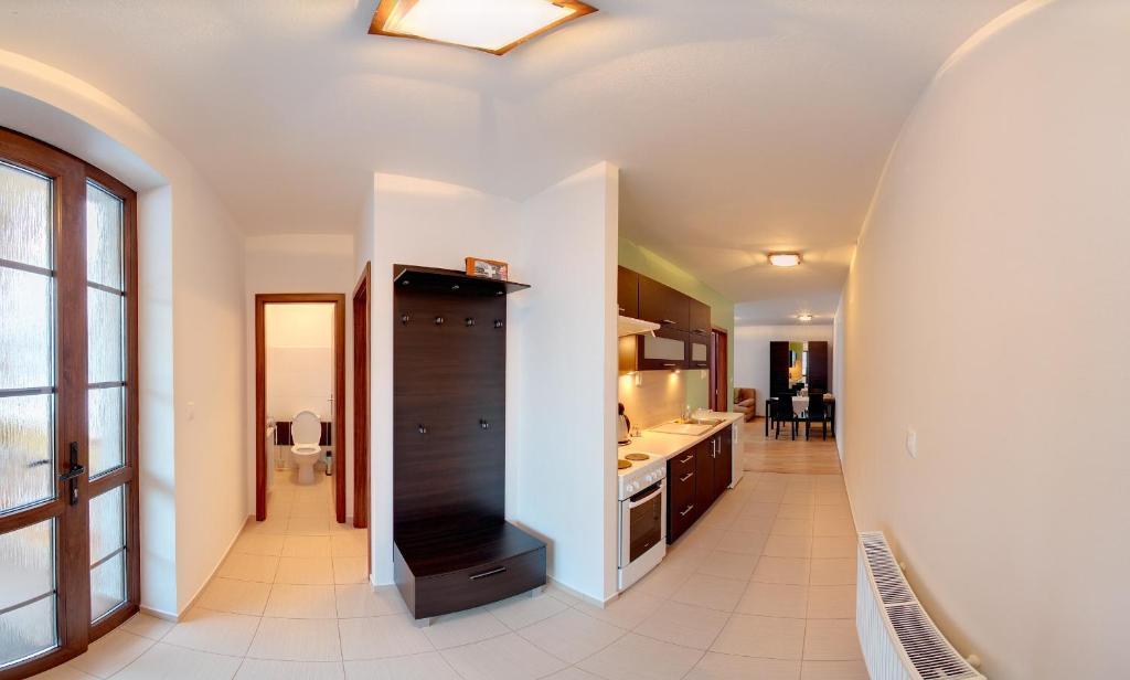 Rekreacny Dom Vyhne Appartement Kamer foto